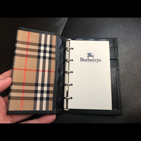 100% Authentic BURBERRYs of London agenda - Picture 3 of 12
